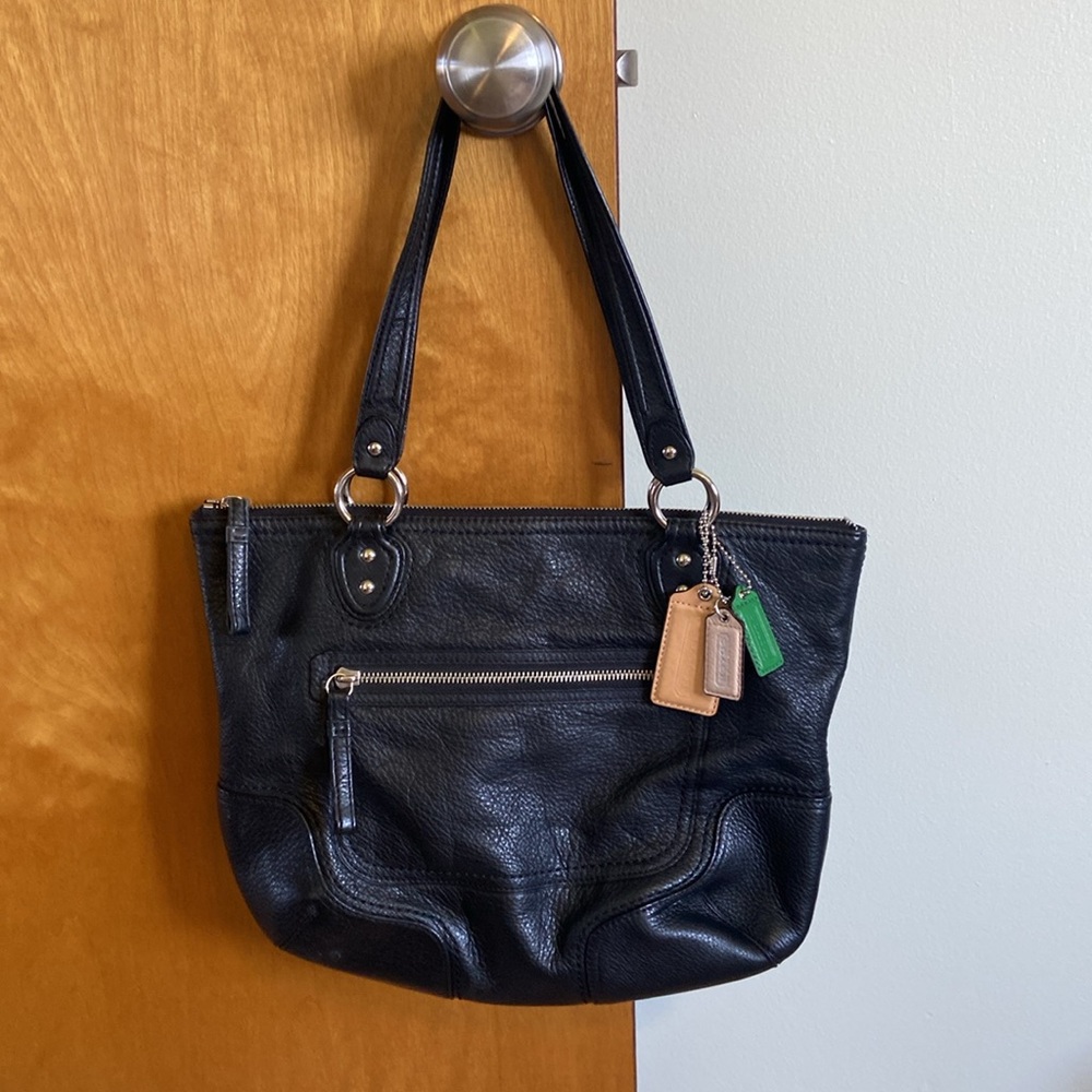Coach Black Pebble Leather Shoulder Bag M1220-23441